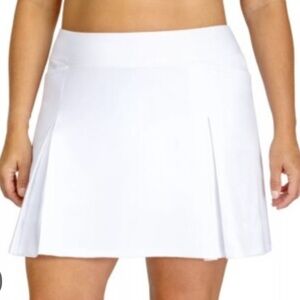 New Tail Skort Sz L